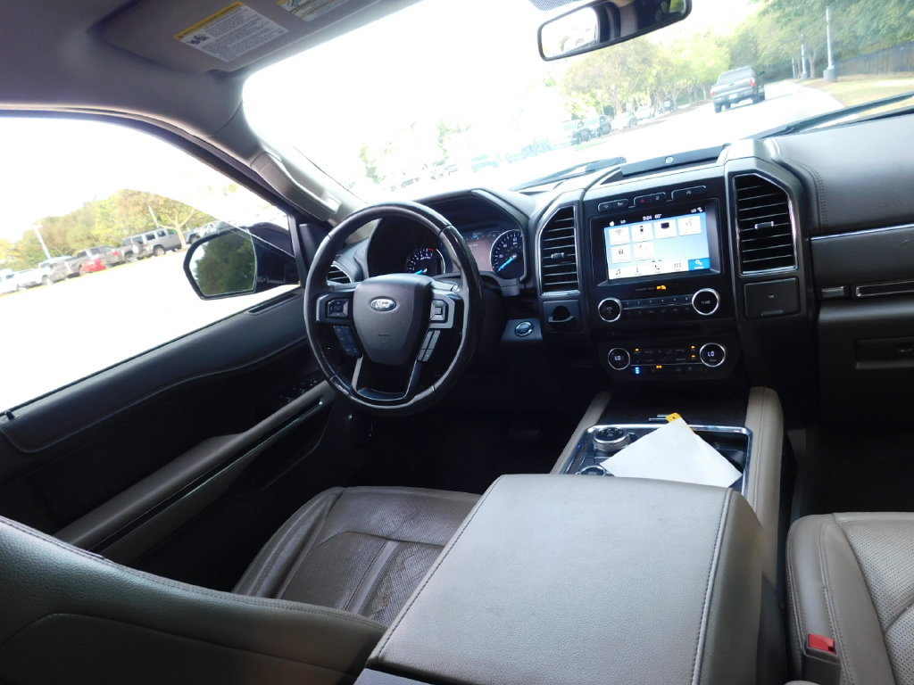 Used 2018 Ford Expedition Max Limited w/ Driver Assistance Package AWD/4WD image 6