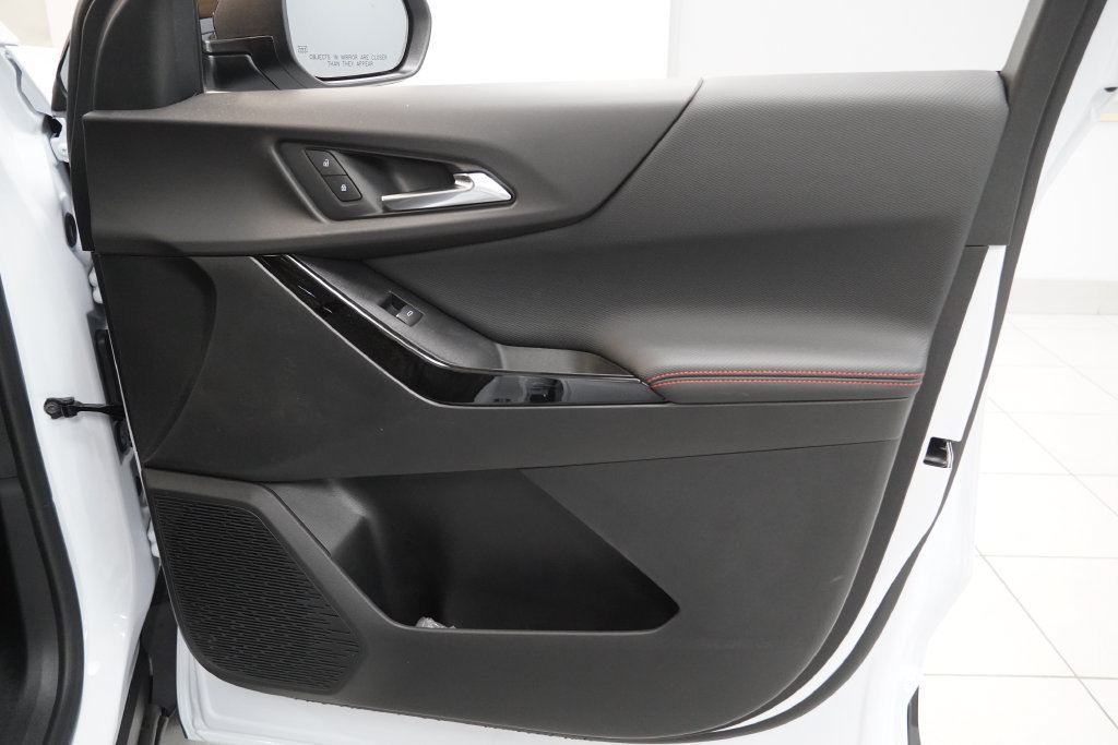 New 2027 Chevrolet Equinox RS w/ Safety and Technology Package AWD/4WD image 36