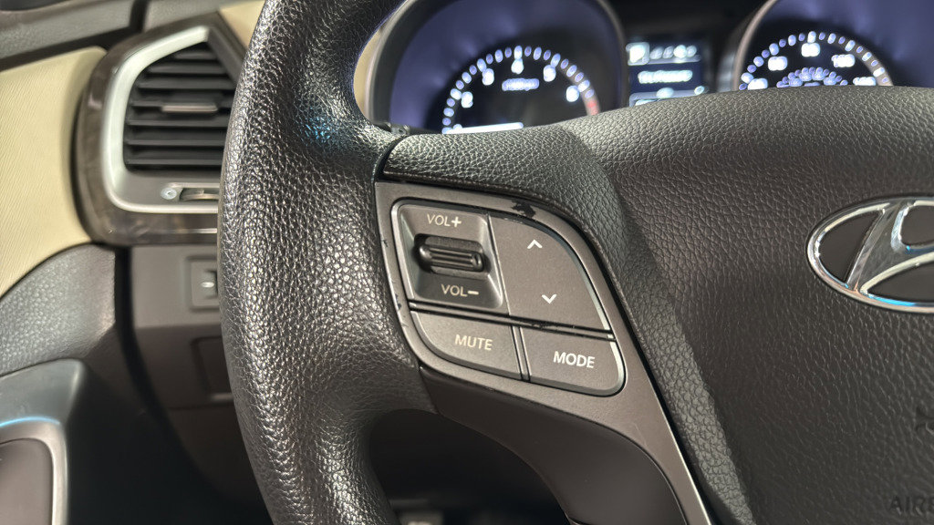 Used 2018 Hyundai Santa Fe Sport FWD image 22