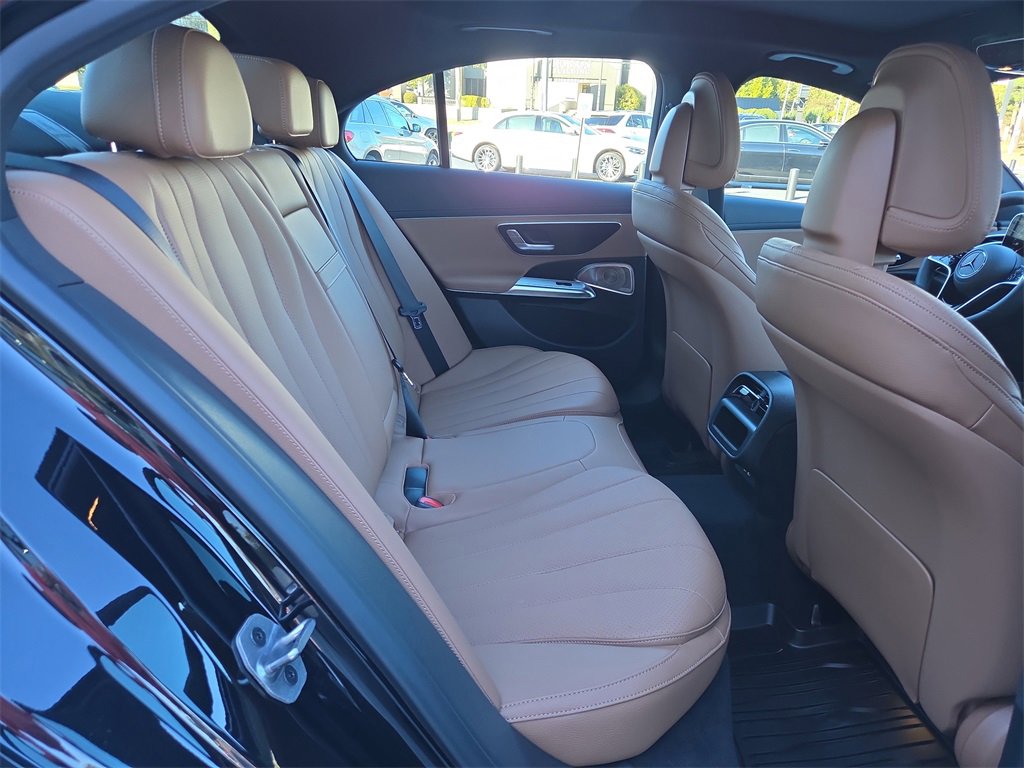 New 2026 Mercedes-Benz E 350 4MATIC Sedan image 15