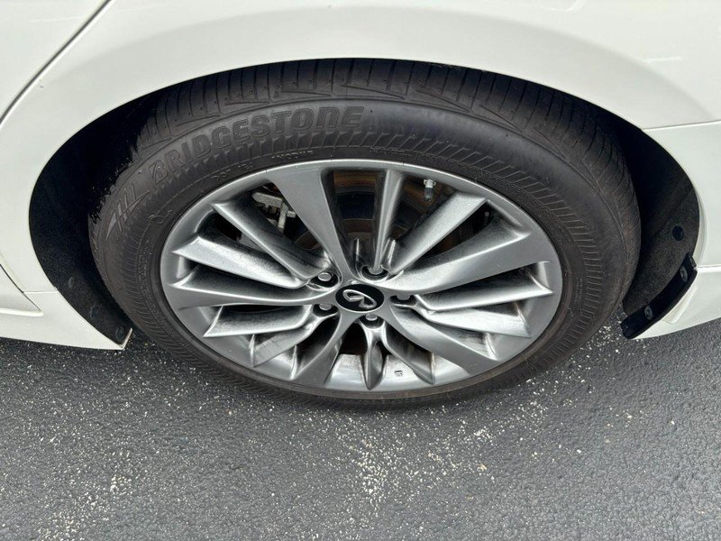 Used 2023 INFINITI Q50 Luxe w/ Cargo Package RWD image 7