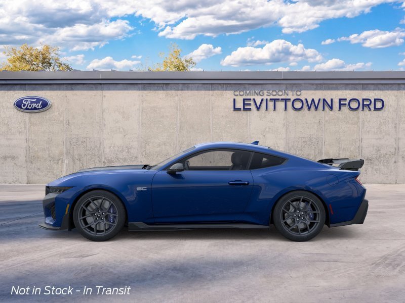 New 2026 Ford Mustang Dark Horse SC w/ Carbon Fiber Exterior Package RWD image 3