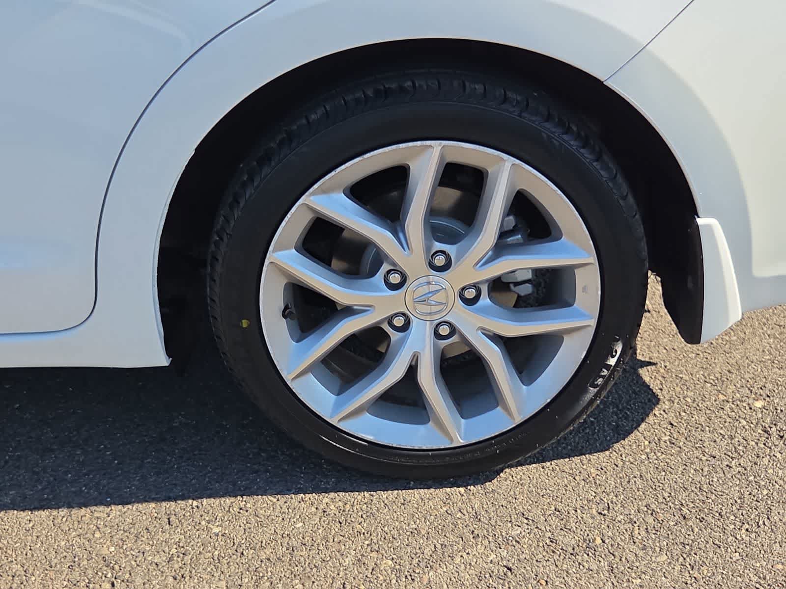Used 2019 Acura ILX FWD image 16