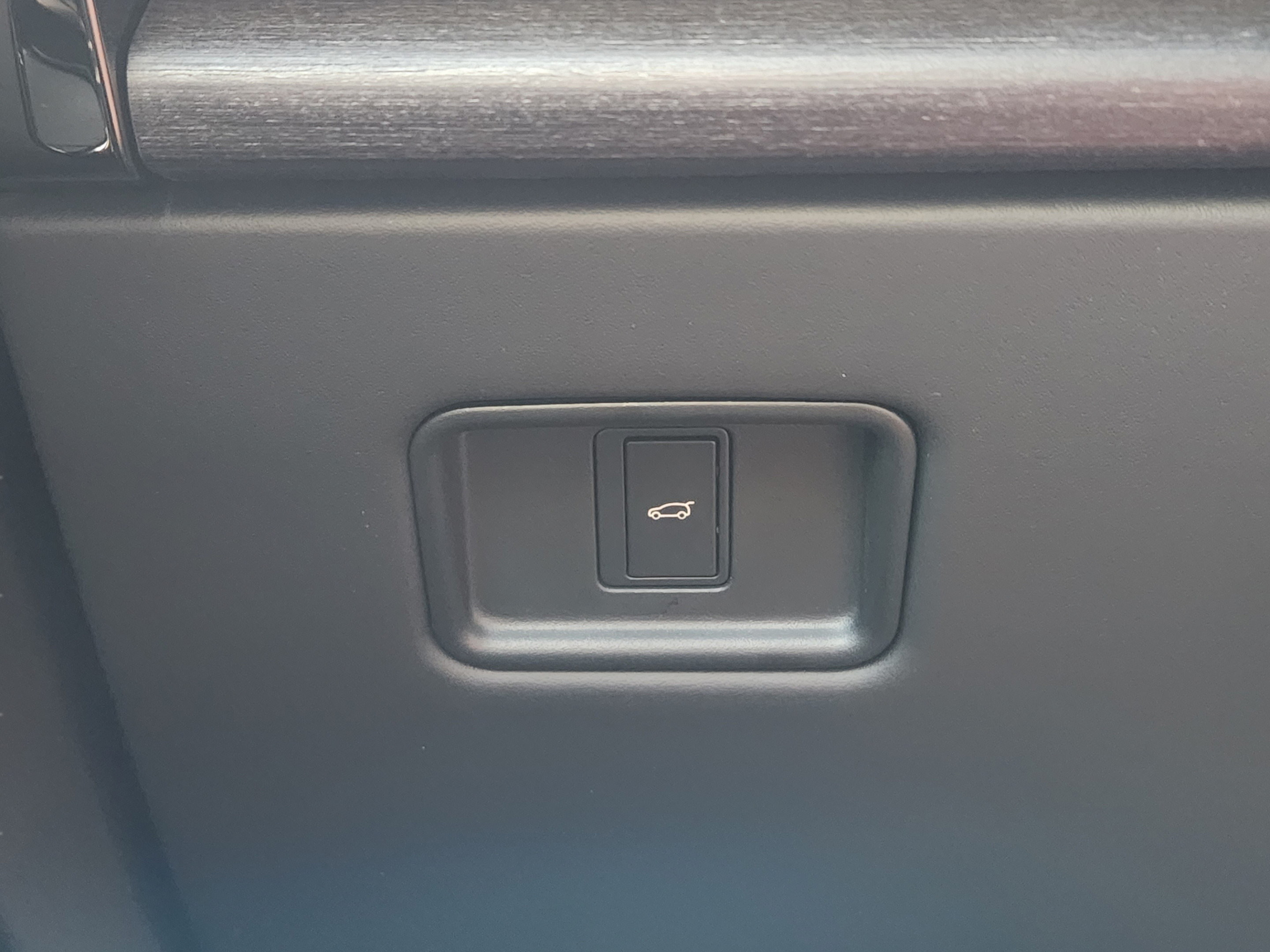 New 2026 Land Rover Range Rover SV AWD/4WD image 15