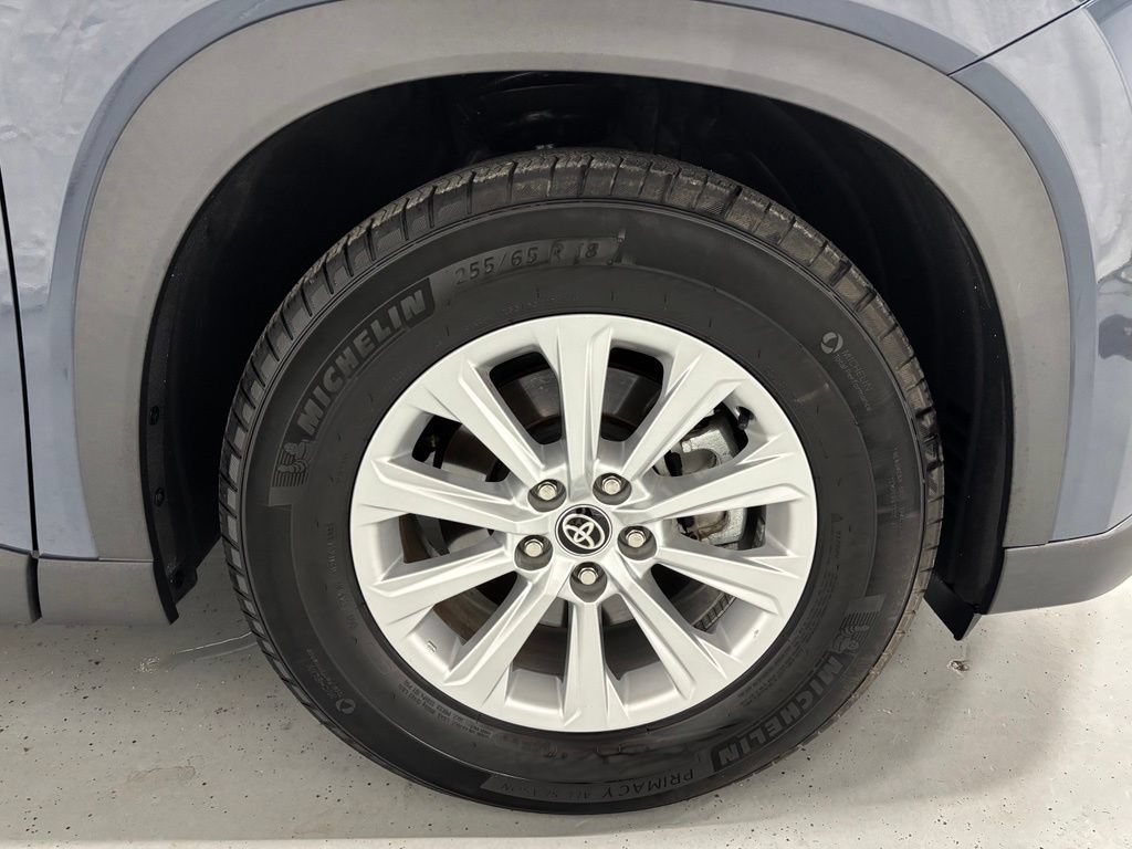 Used 2025 Toyota Grand Highlander AWD image 67
