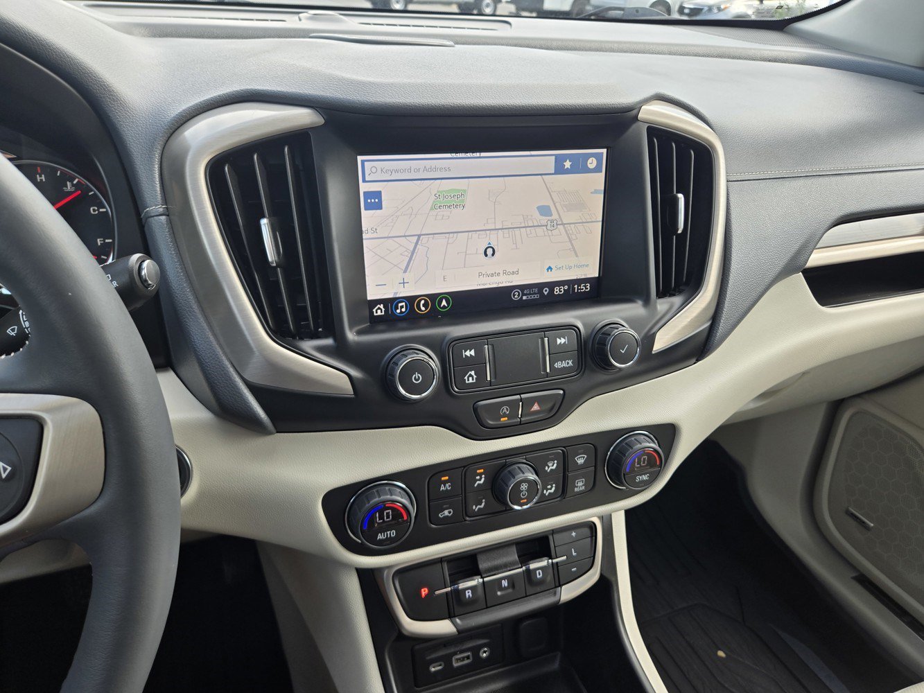 Used 2022 GMC Terrain Denali w/ Denali Premium Package AWD/4WD image 9
