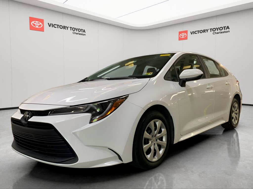 Used 2024 Toyota Corolla LE