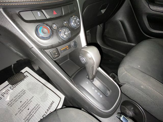 Used 2020 Chevrolet Trax LT FWD image 20