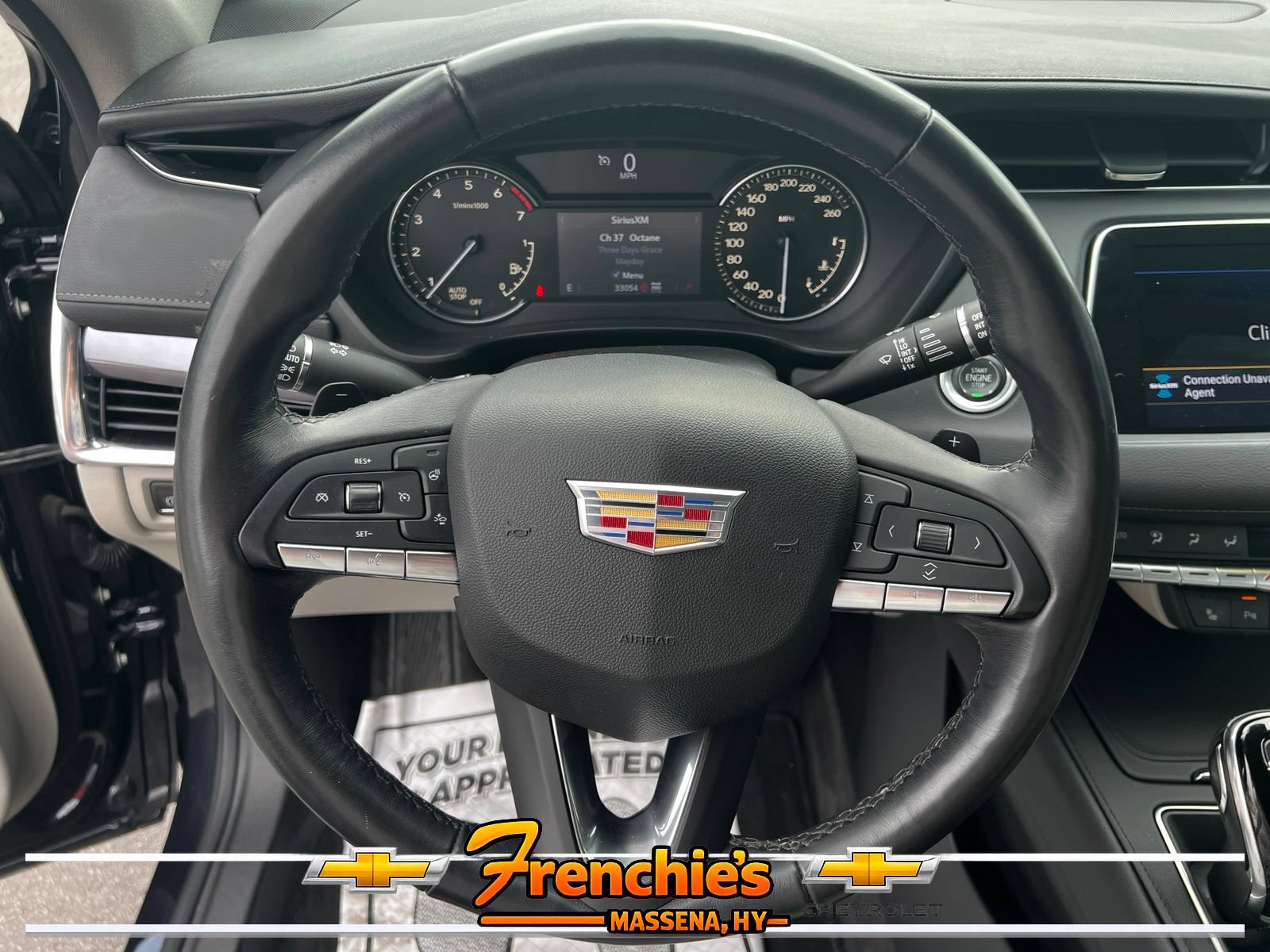 Used 2023 Cadillac XT4 Luxury w/ Driver Awareness Package AWD/4WD image 14