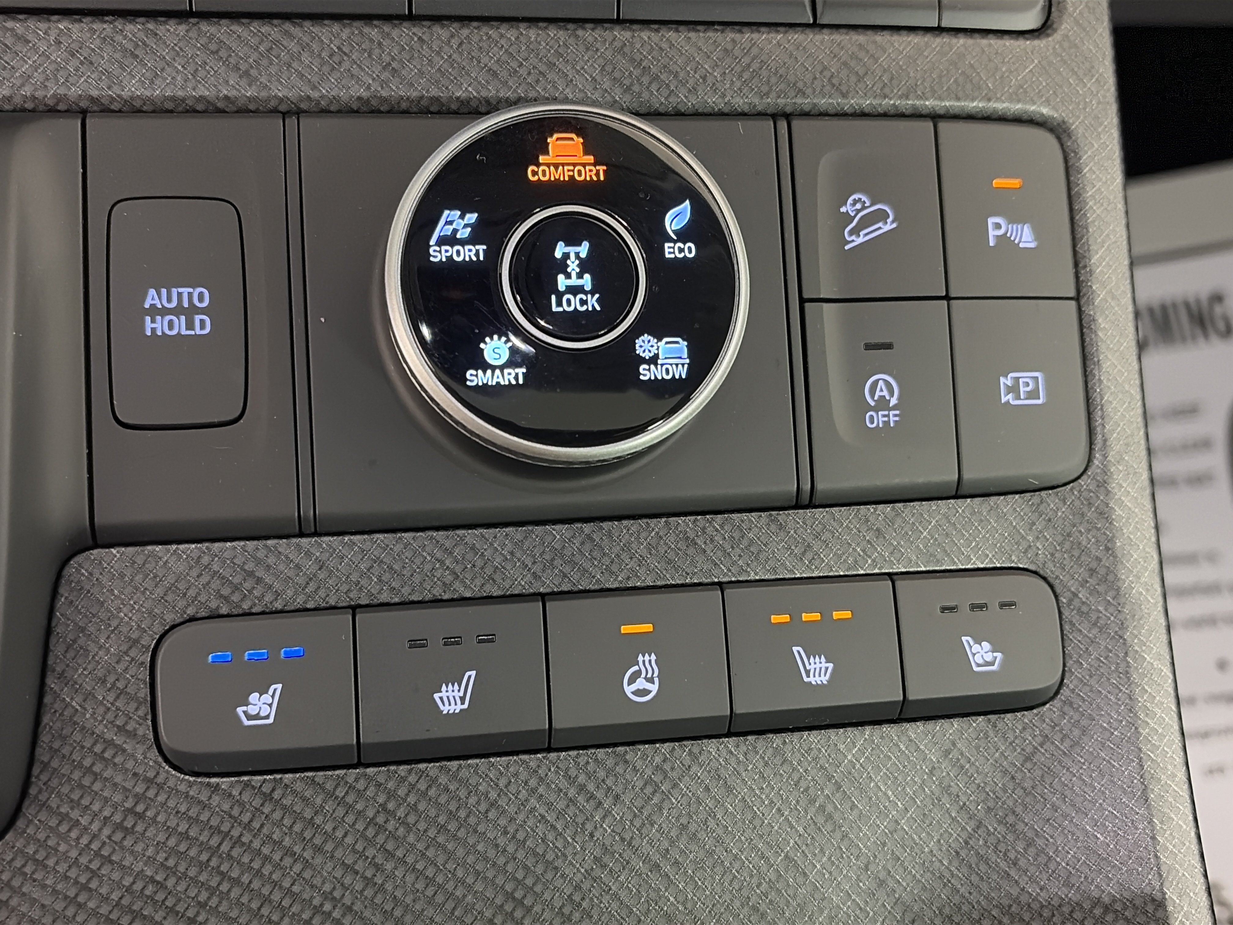 Used 2023 Hyundai Palisade Limited AWD/4WD image 25
