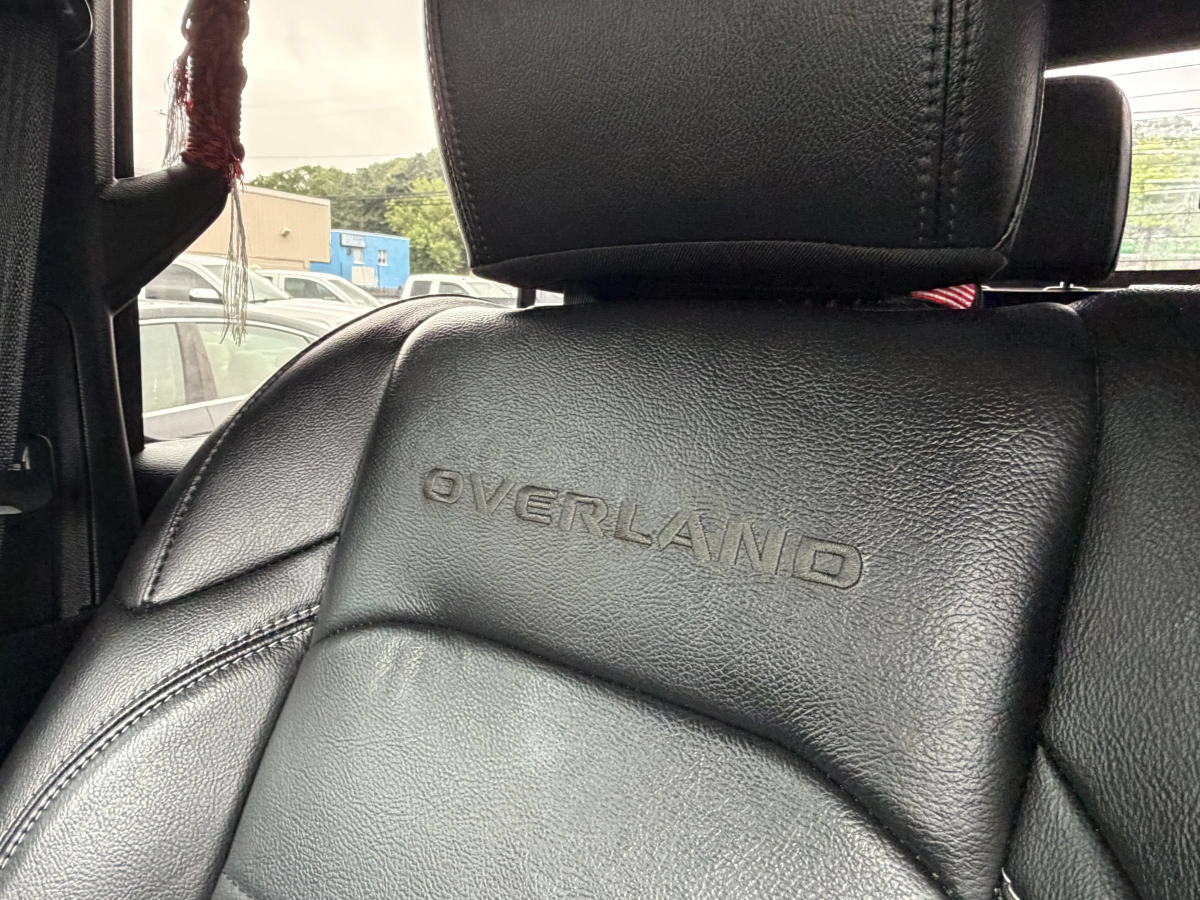 Used 2020 Jeep Gladiator Overland AWD/4WD image 49