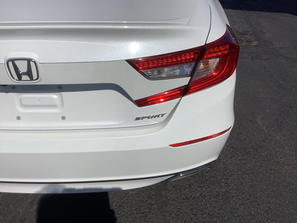 Used 2020 Honda Accord Sport image 9
