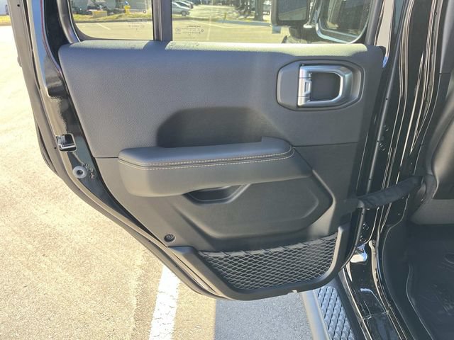 New 2026 Jeep Gladiator Mojave AWD/4WD image 17