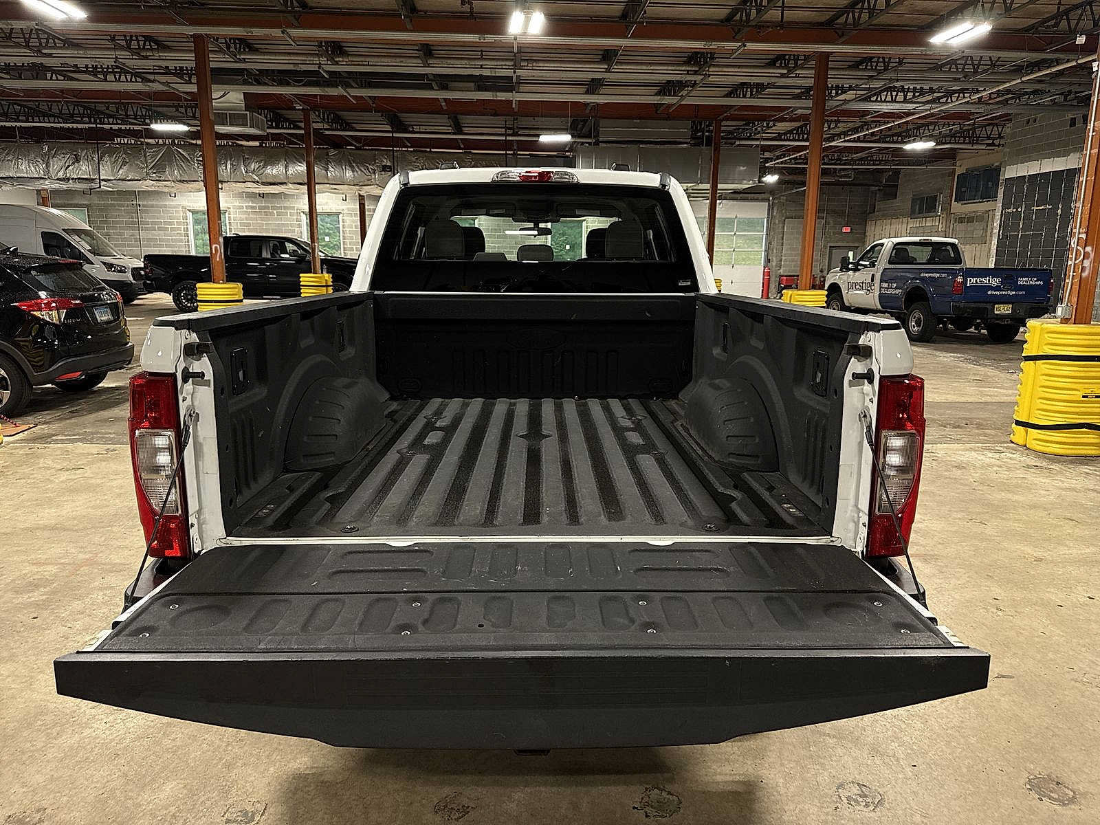 Used 2022 Ford F250 XL w/ Power Equipment Group AWD/4WD image 11