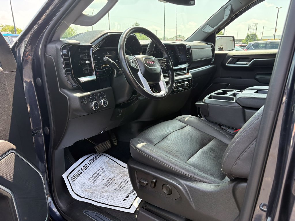 Used 2022 GMC Sierra 1500 SLT w/ X31 Off-Road Package AWD/4WD image 15