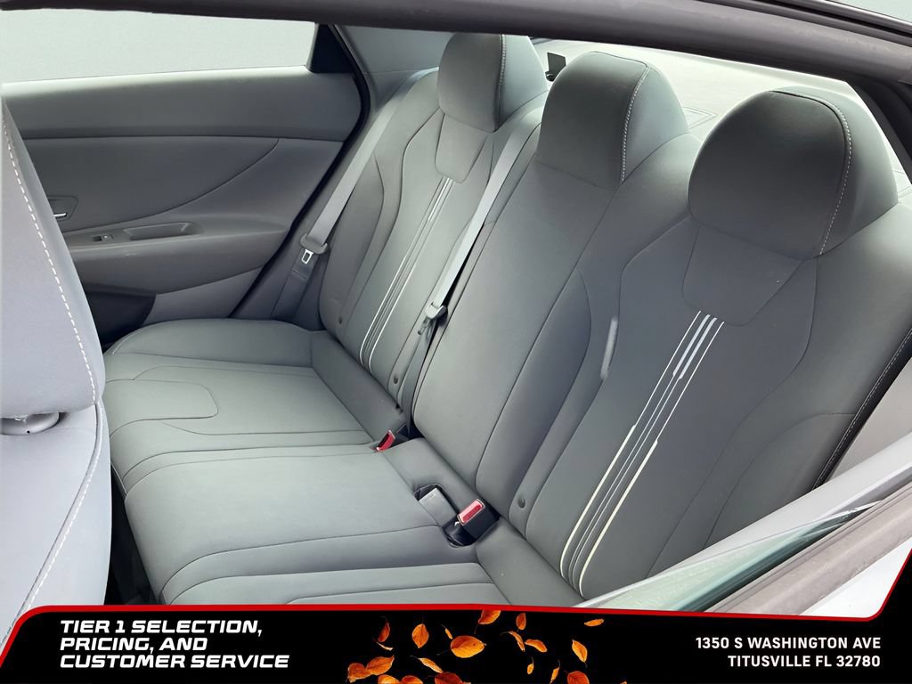 Used 2021 Hyundai Elantra SEL w/ Convenience Package FWD image 22