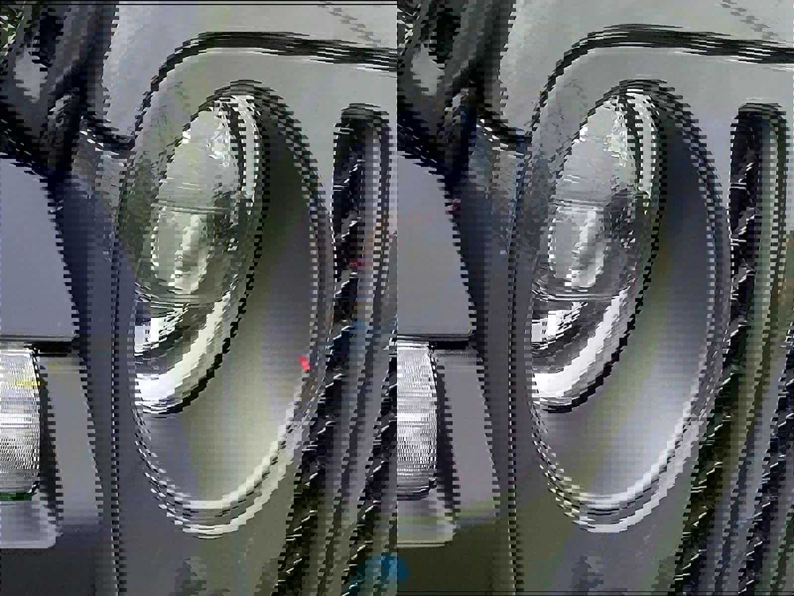 Used 2023 Jeep Wrangler Unlimited Rubicon 4xe w/ Cold Weather Group image 32