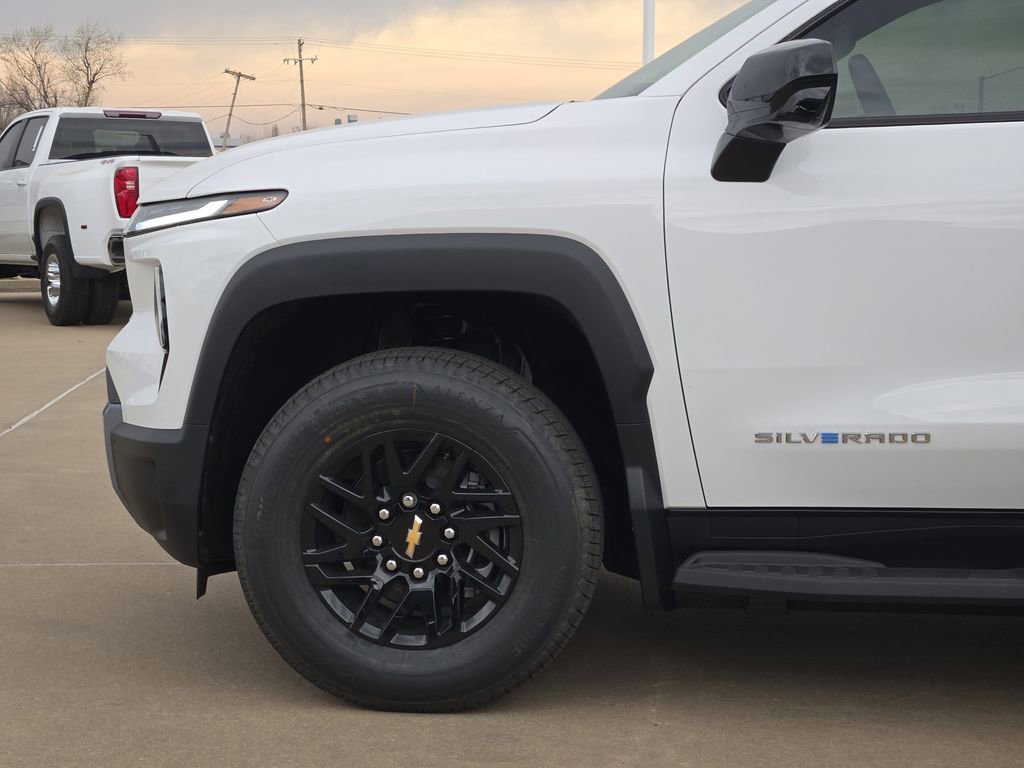 New 2026 Chevrolet Silverado EV LT AWD/4WD image 19