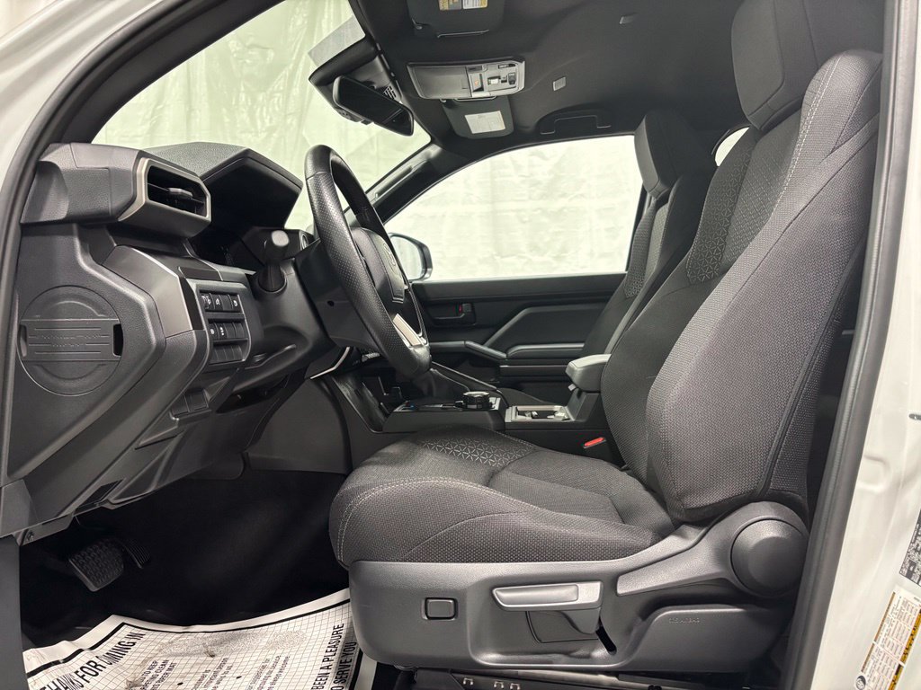 Used 2026 Toyota 4Runner SR5 AWD/4WD image 14
