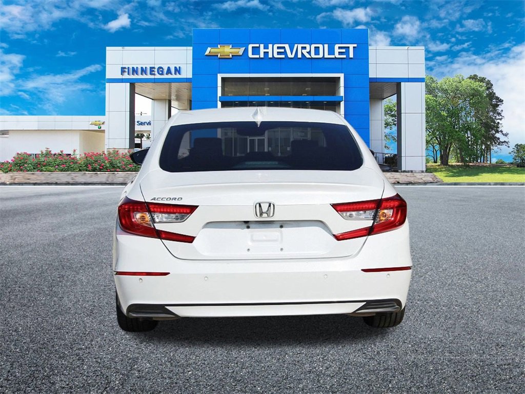 Used 2022 Honda Accord EX-L image 6