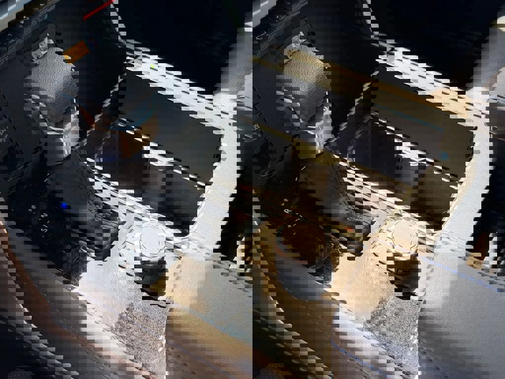 Used 2024 Toyota Sequoia Platinum image 34