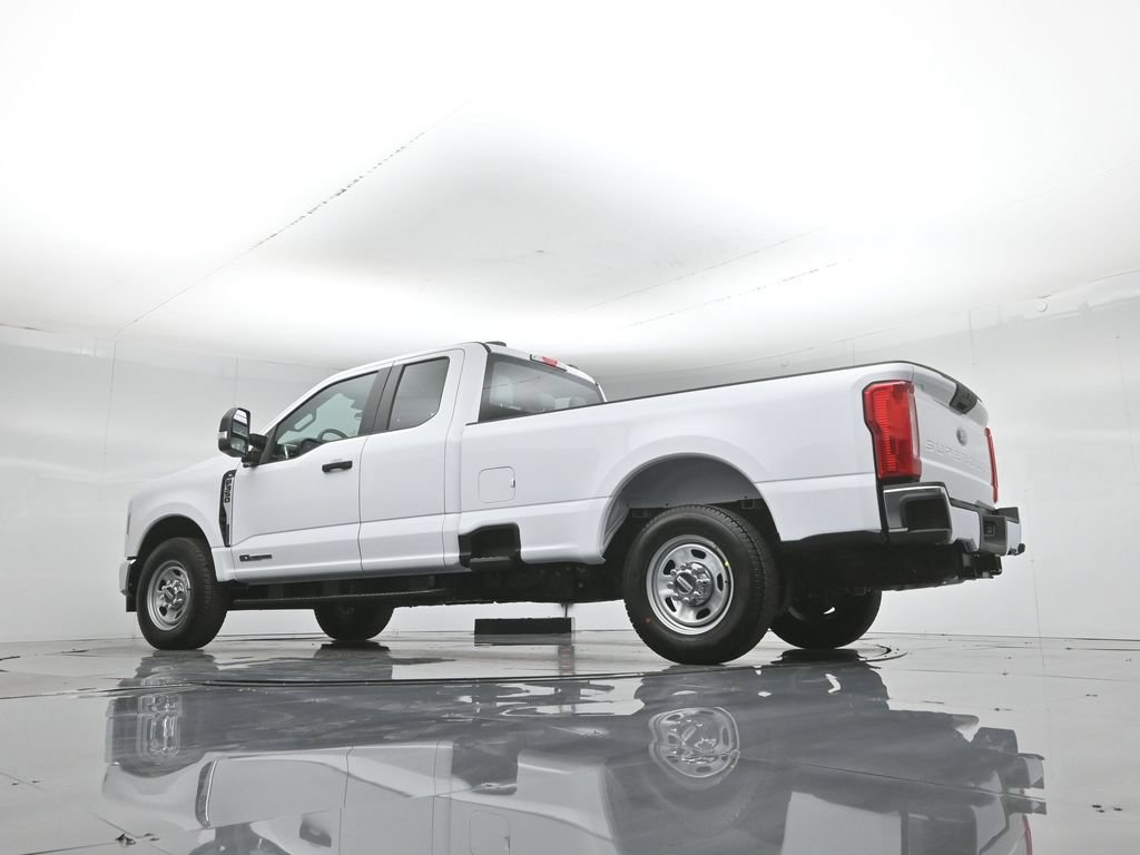 New 2026 Ford F350 XL w/ XL Chrome Package RWD image 48