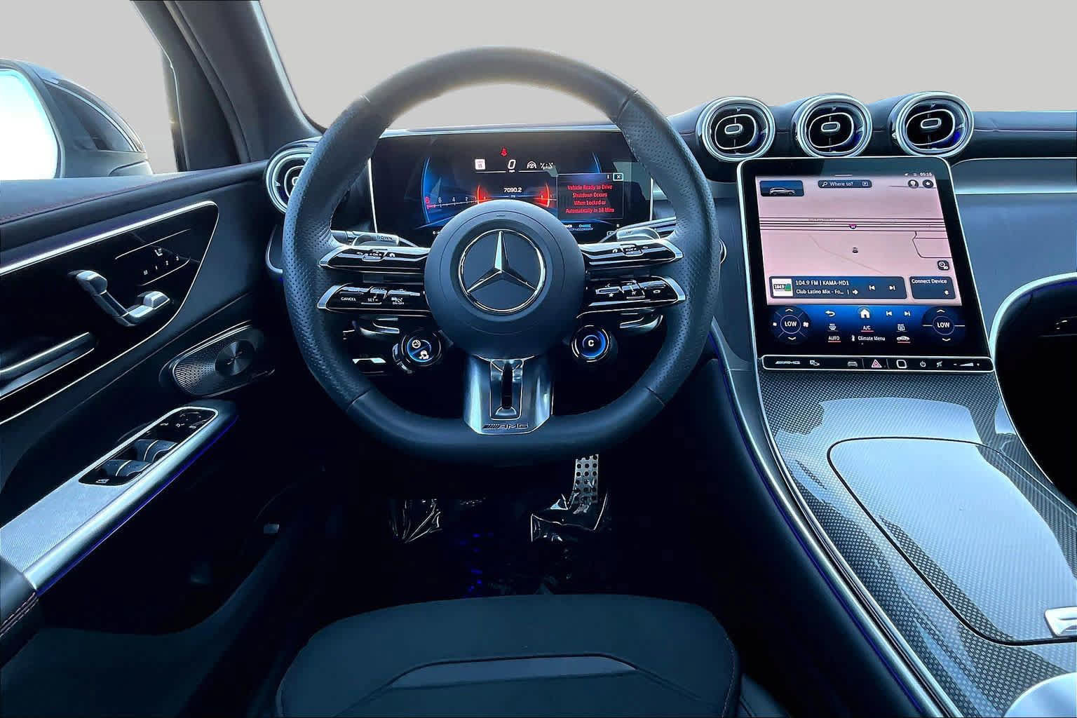 Used 2024 Mercedes-Benz GLC 43 AMG 4MATIC image 6