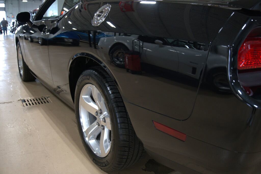 Used 2009 Dodge Challenger R/T image 17