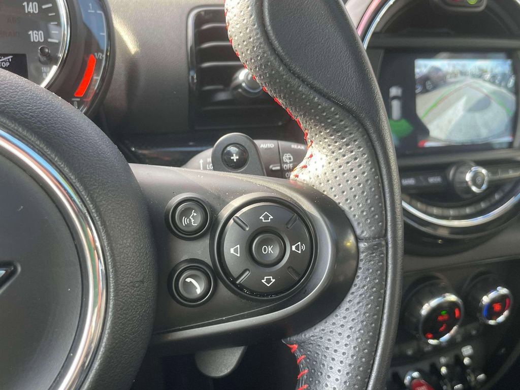 Used 2019 MINI Cooper Clubman S w/ Premium Package image 20