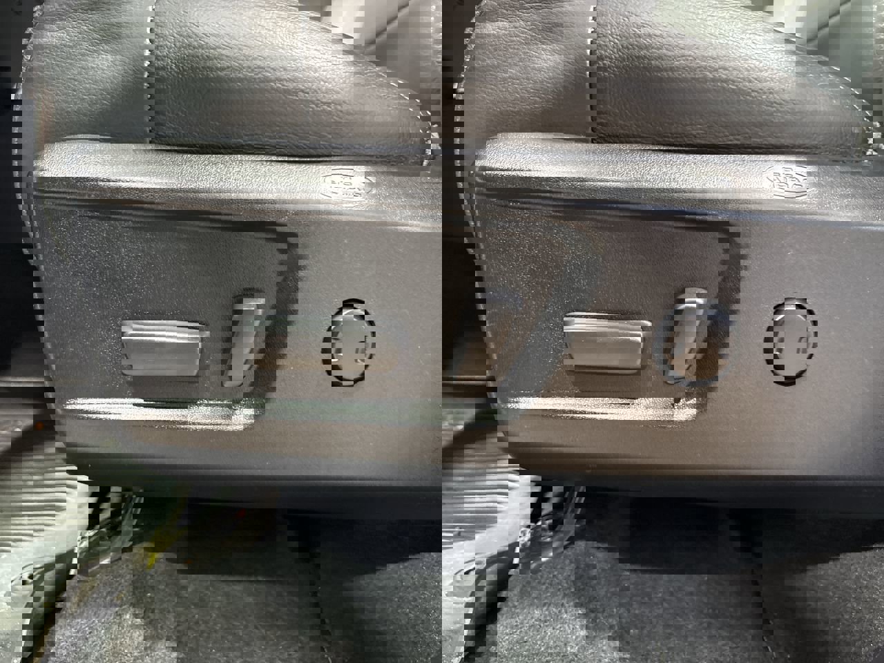 Used 2019 Toyota Tundra Limited w/ Limited Premium Package image 12