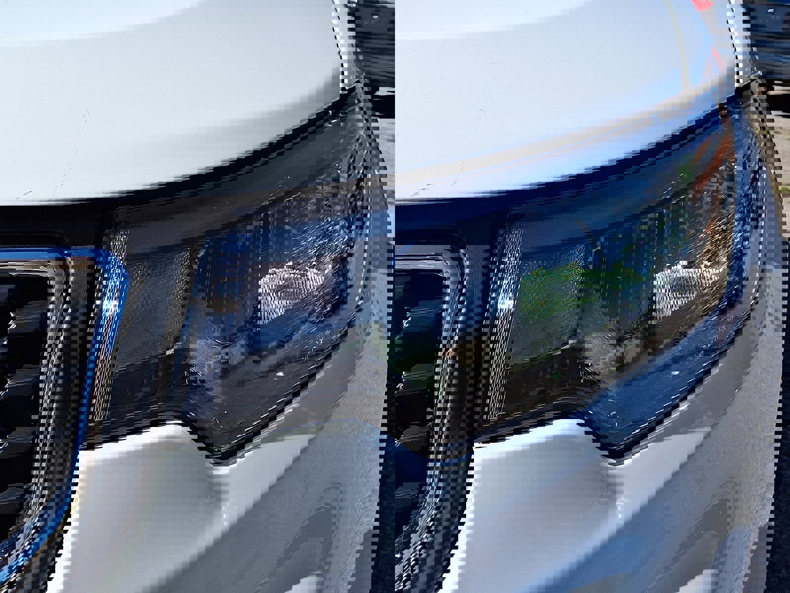 Used 2024 Jeep Compass Sport image 9