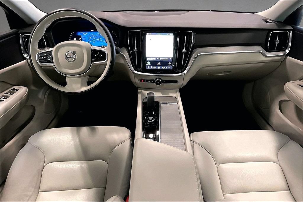 Certified 2025 Volvo S60 B5 Plus AWD/4WD image 8