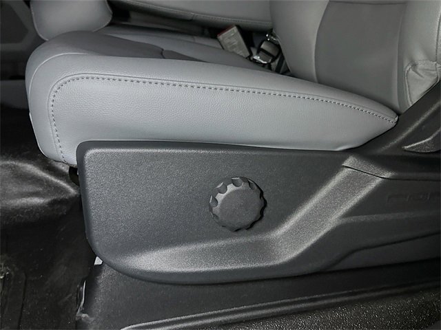 New 2025 Ford F250 XL w/ XL Chrome Package image 13