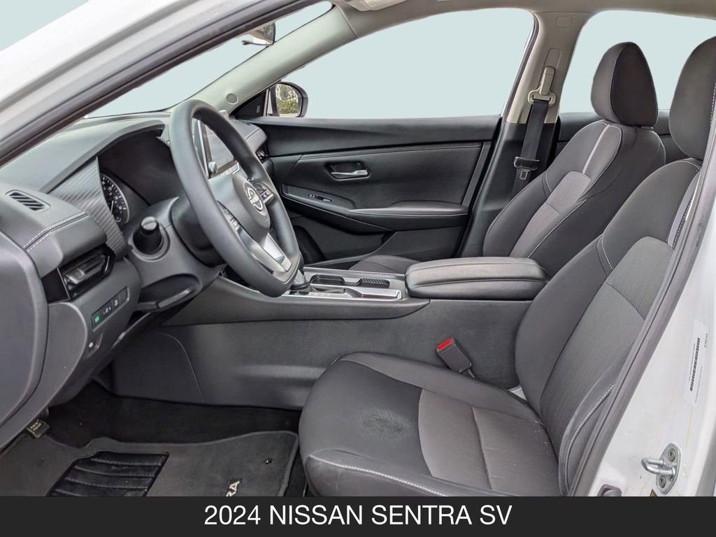Used 2024 Nissan Sentra SV FWD image 14