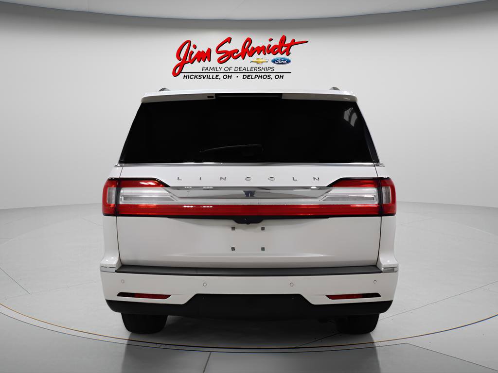 Used 2019 Lincoln Navigator Reserve AWD/4WD image 4