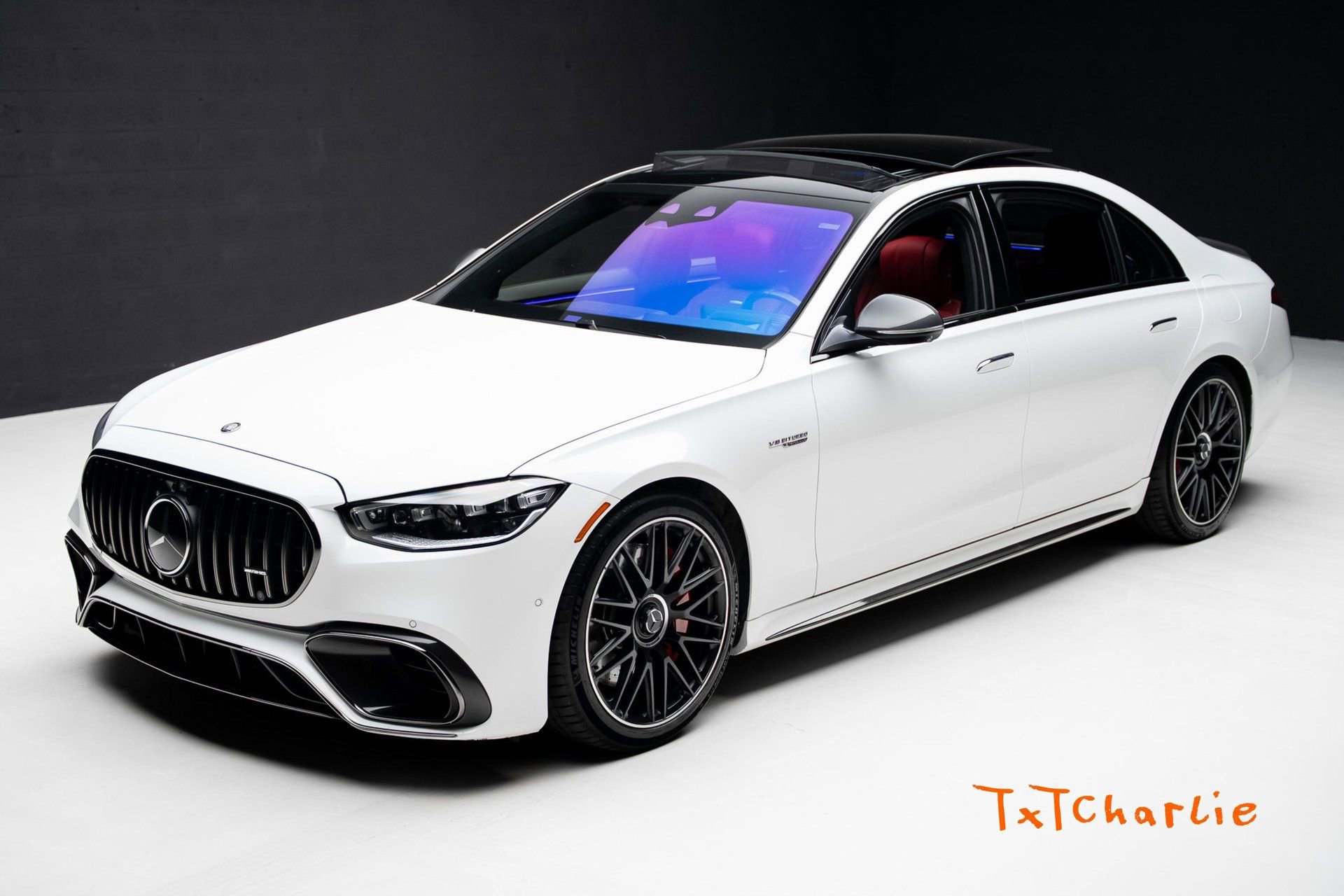 Used 2024 Mercedes-Benz S 63 AMG S image 1