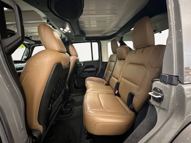 Used 2022 Jeep Wrangler Unlimited Rubicon w/ Trailer Tow Package image 13
