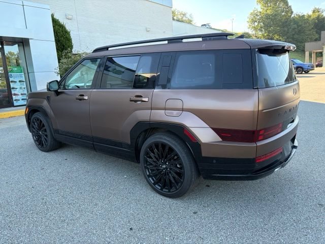 Used 2025 Hyundai Santa Fe Calligraphy AWD/4WD image 3