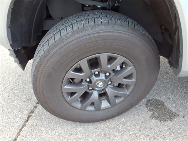 Used 2023 Toyota Tacoma SR5 image 22