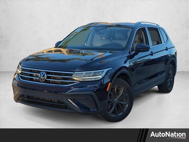 Used 2023 Volkswagen Tiguan SE w/ Panoramic Sunroof Package