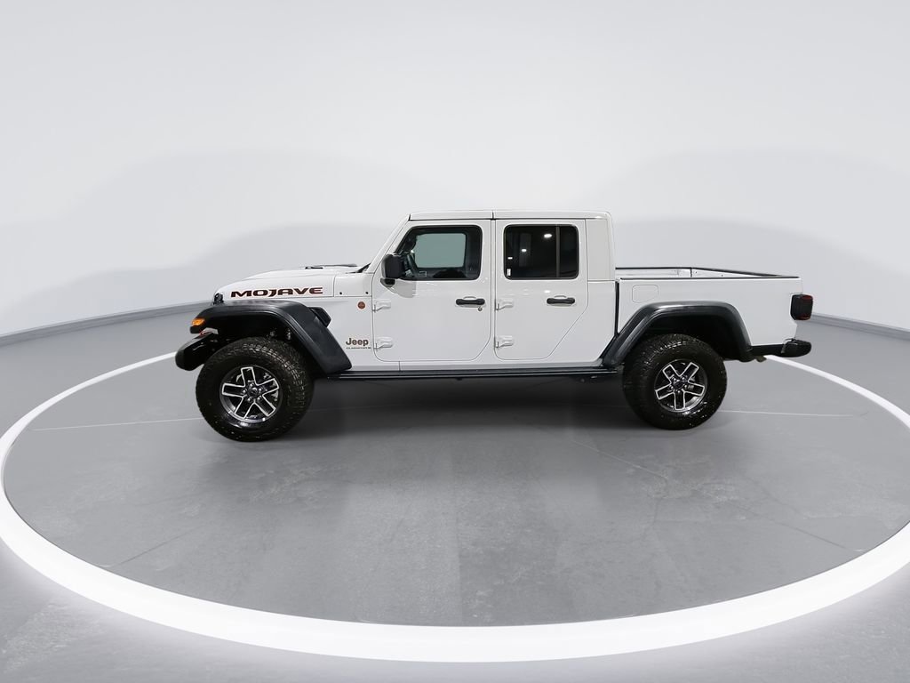 Used 2025 Jeep Gladiator Mojave image 5