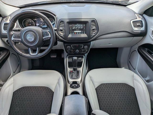 Used 2021 Jeep Compass Latitude w/ Convenience Group FWD image 16