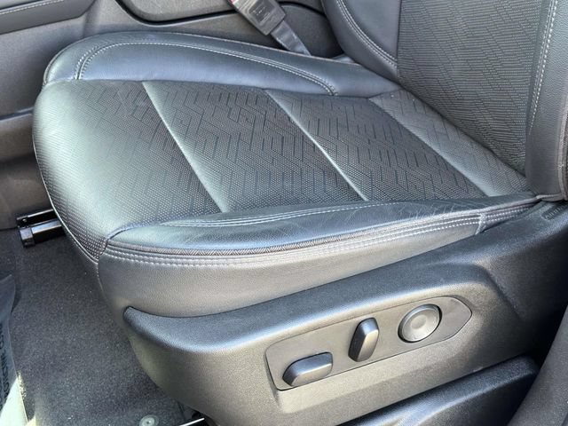 Used 2021 Chevrolet Tahoe High Country AWD/4WD image 15