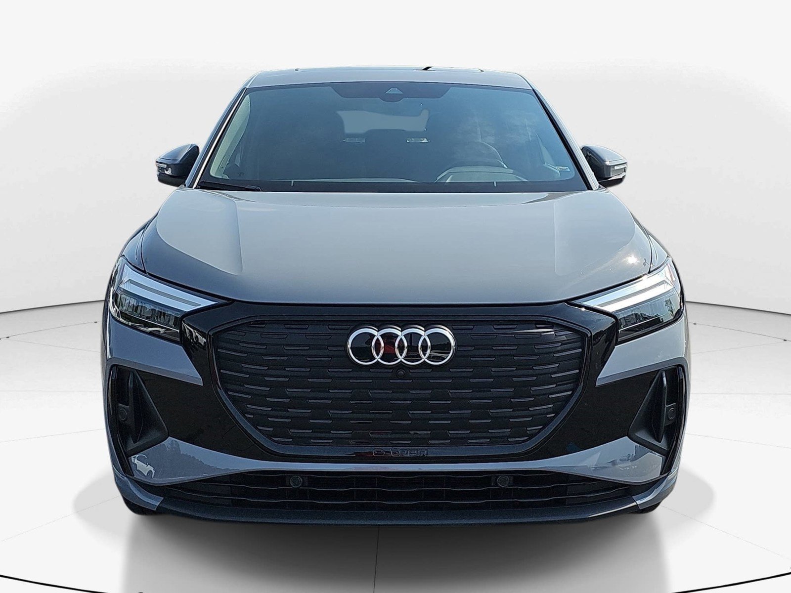 Used 2024 Audi Q4 e-tron Premium Plus w/ Premium Plus AWD/4WD image 7