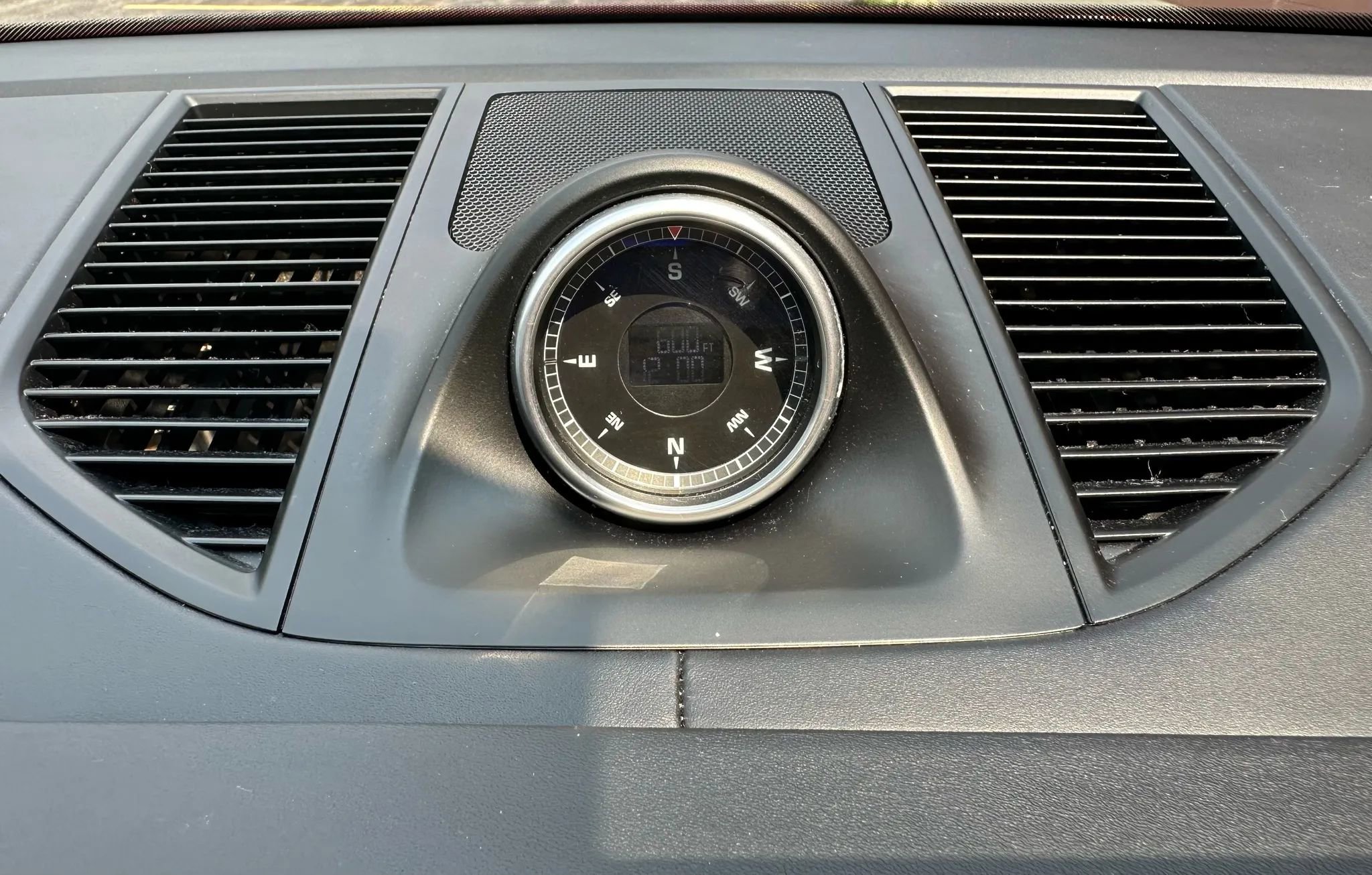 Used 2020 Porsche Macan S image 38