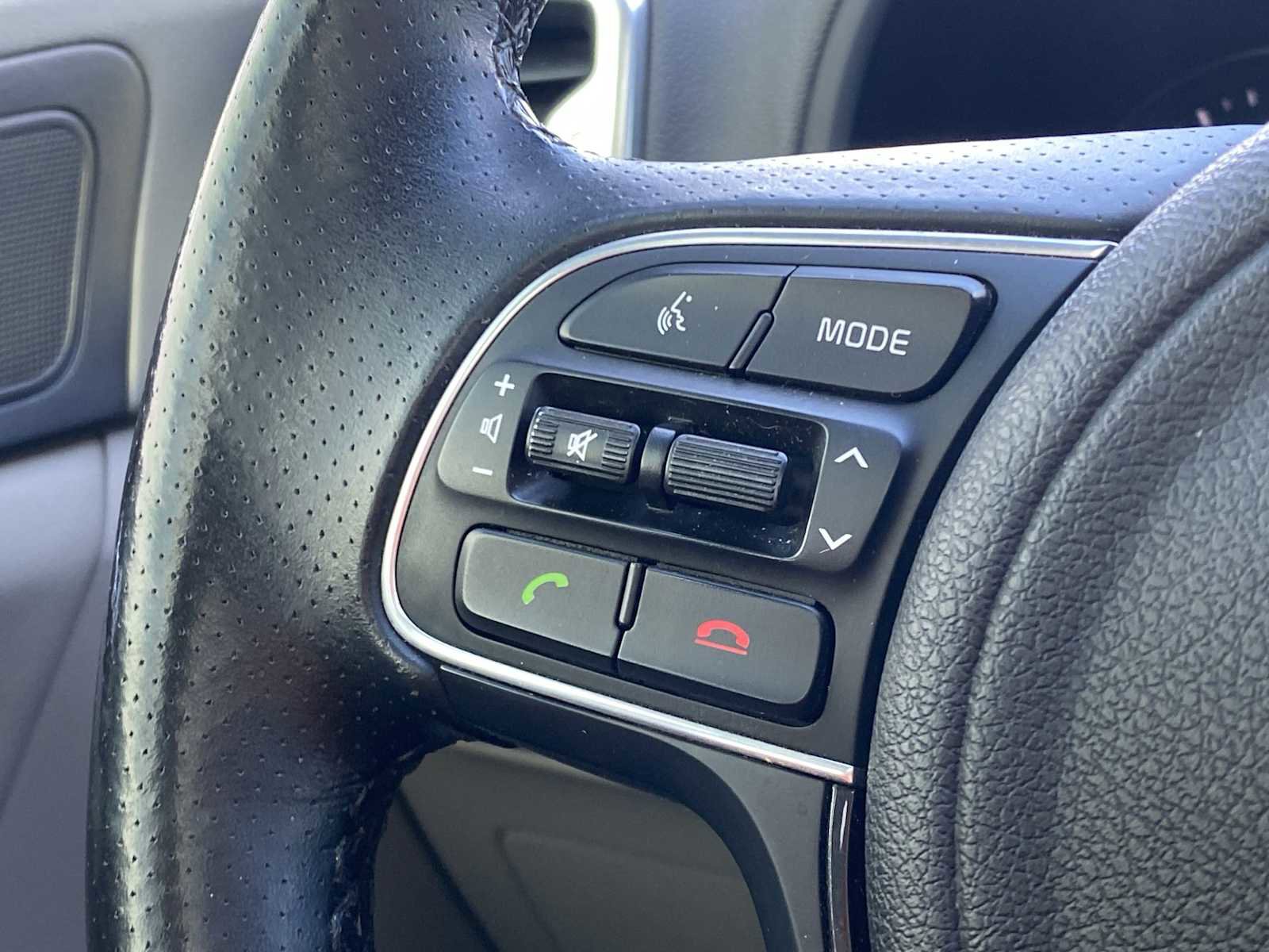 Used 2017 Kia Sportage SX image 28