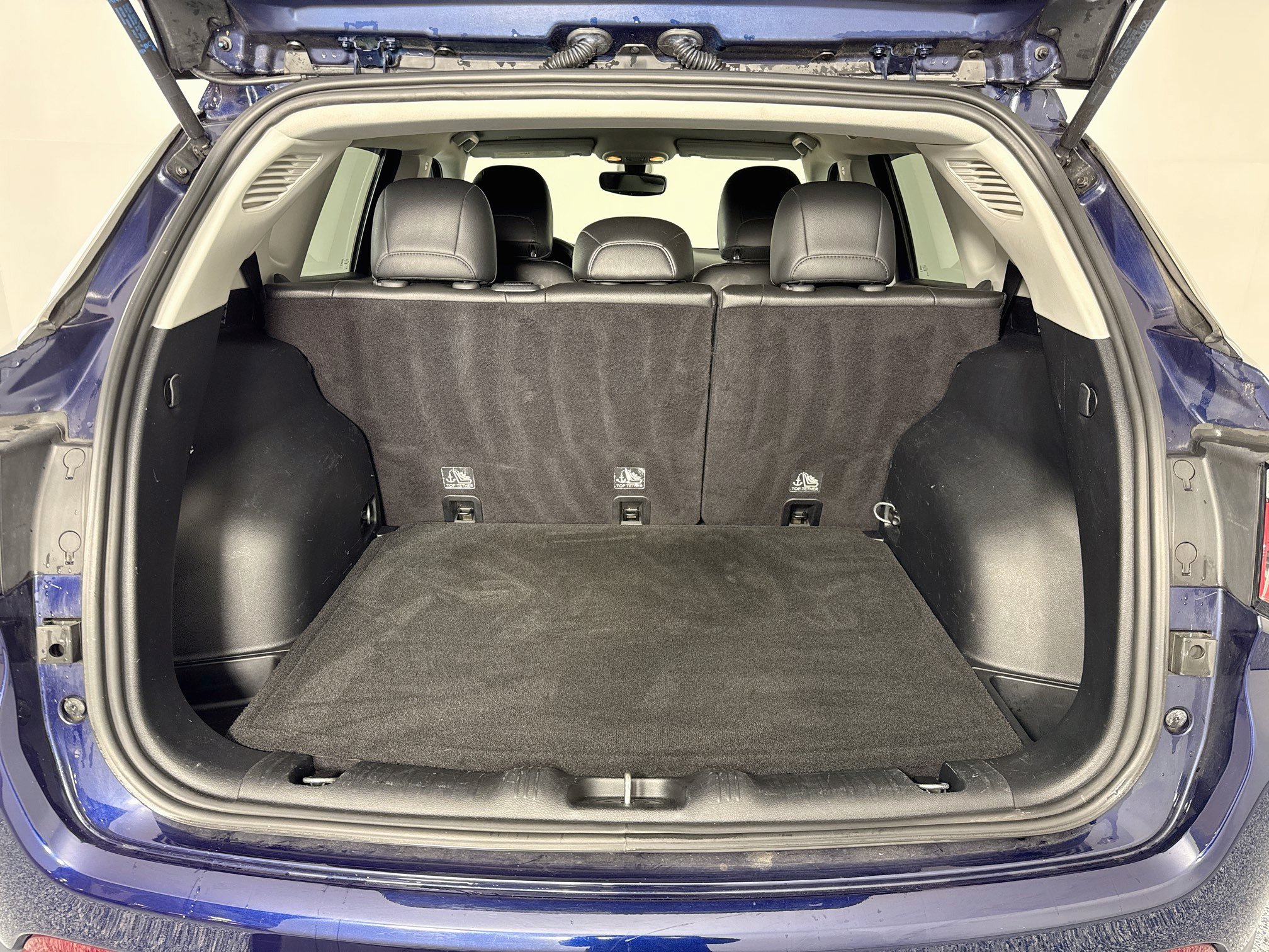 Used 2018 Jeep Compass Latitude w/ Popular Equipment Group AWD/4WD image 24