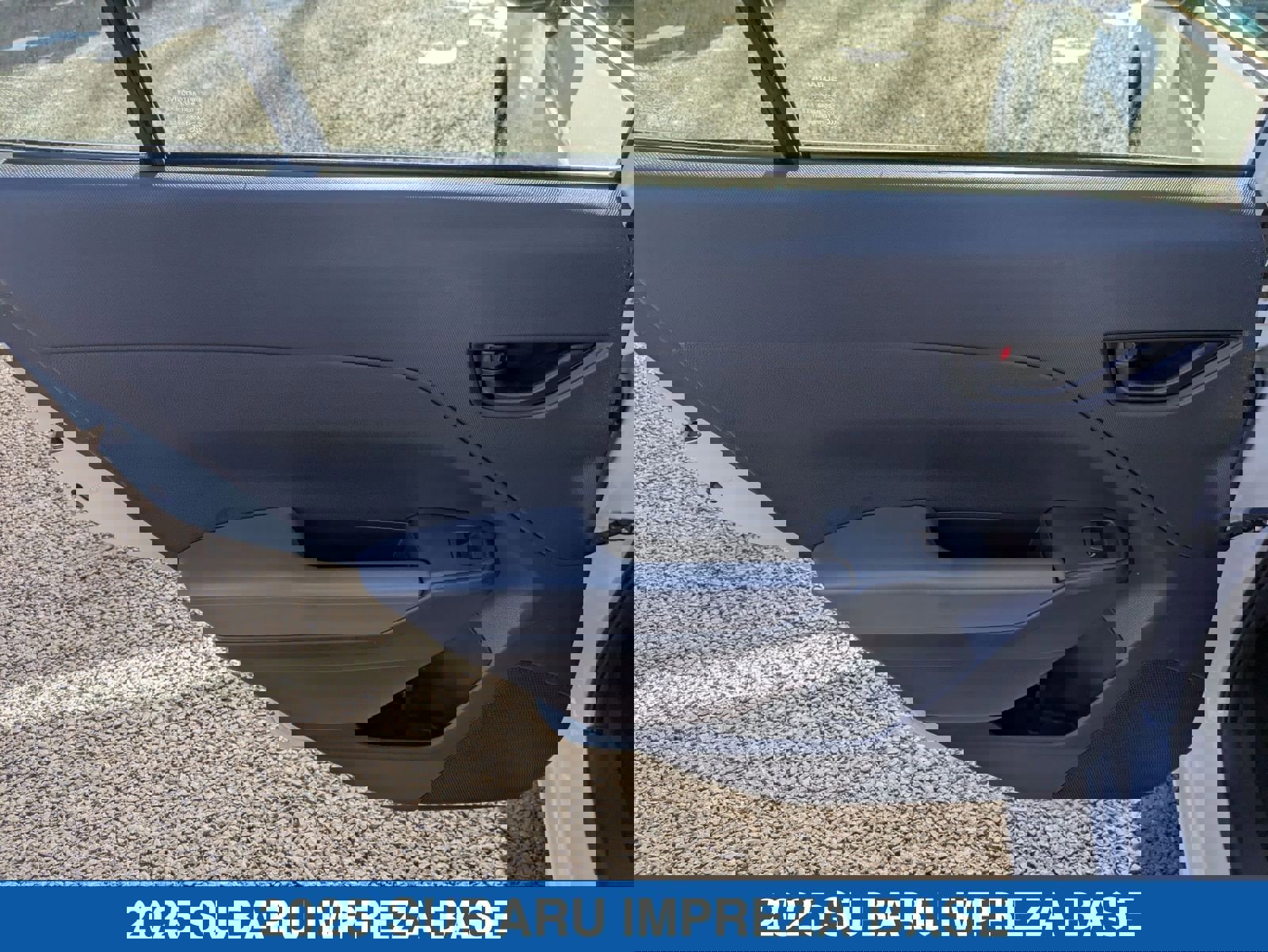 Certified 2025 Subaru Impreza 2.0i image 28