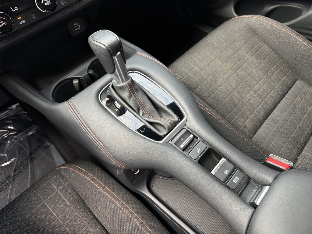 Certified 2024 Honda HR-V Sport image 48