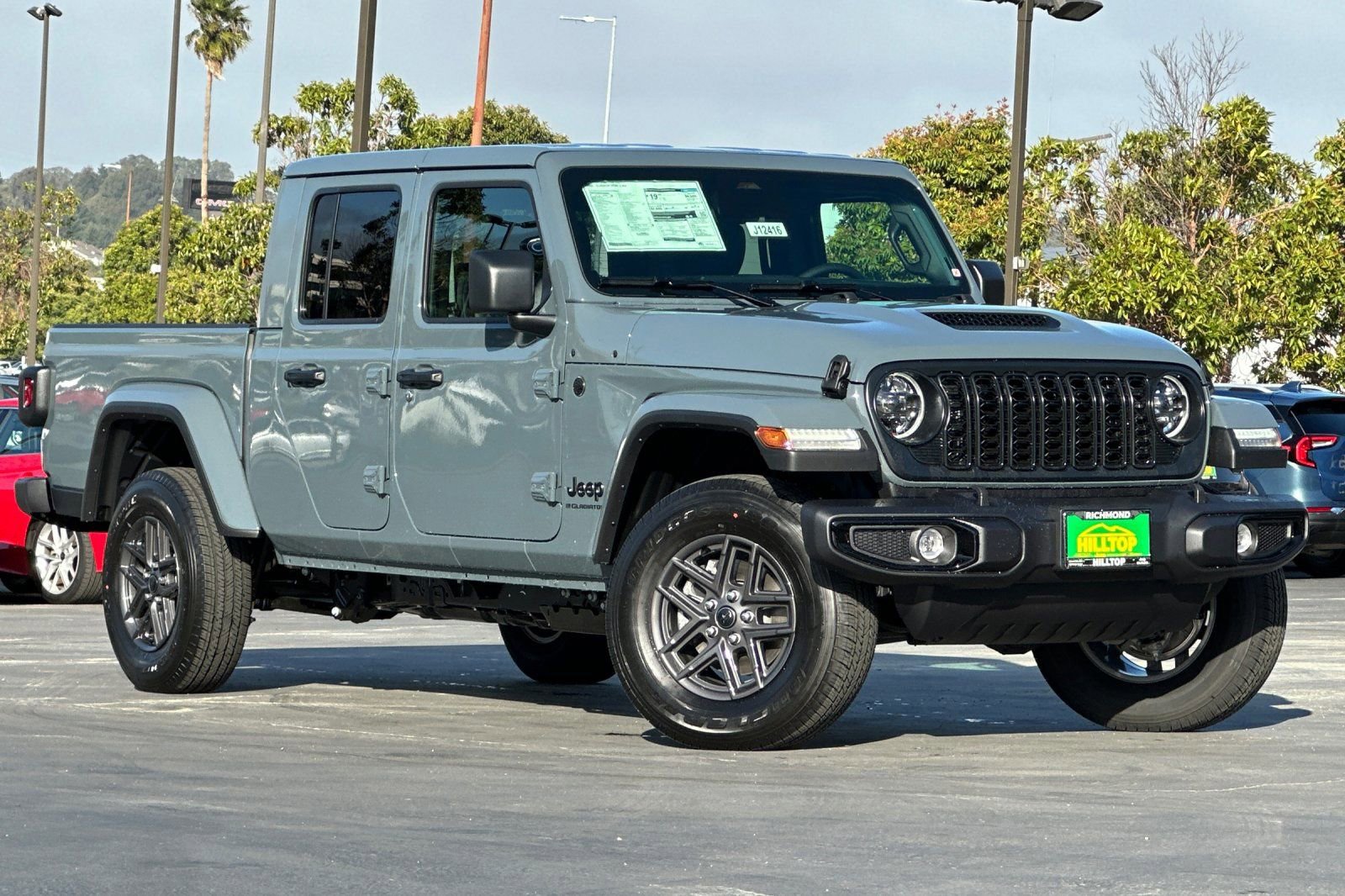 New 2026 Jeep Gladiator Sport AWD/4WD image 2